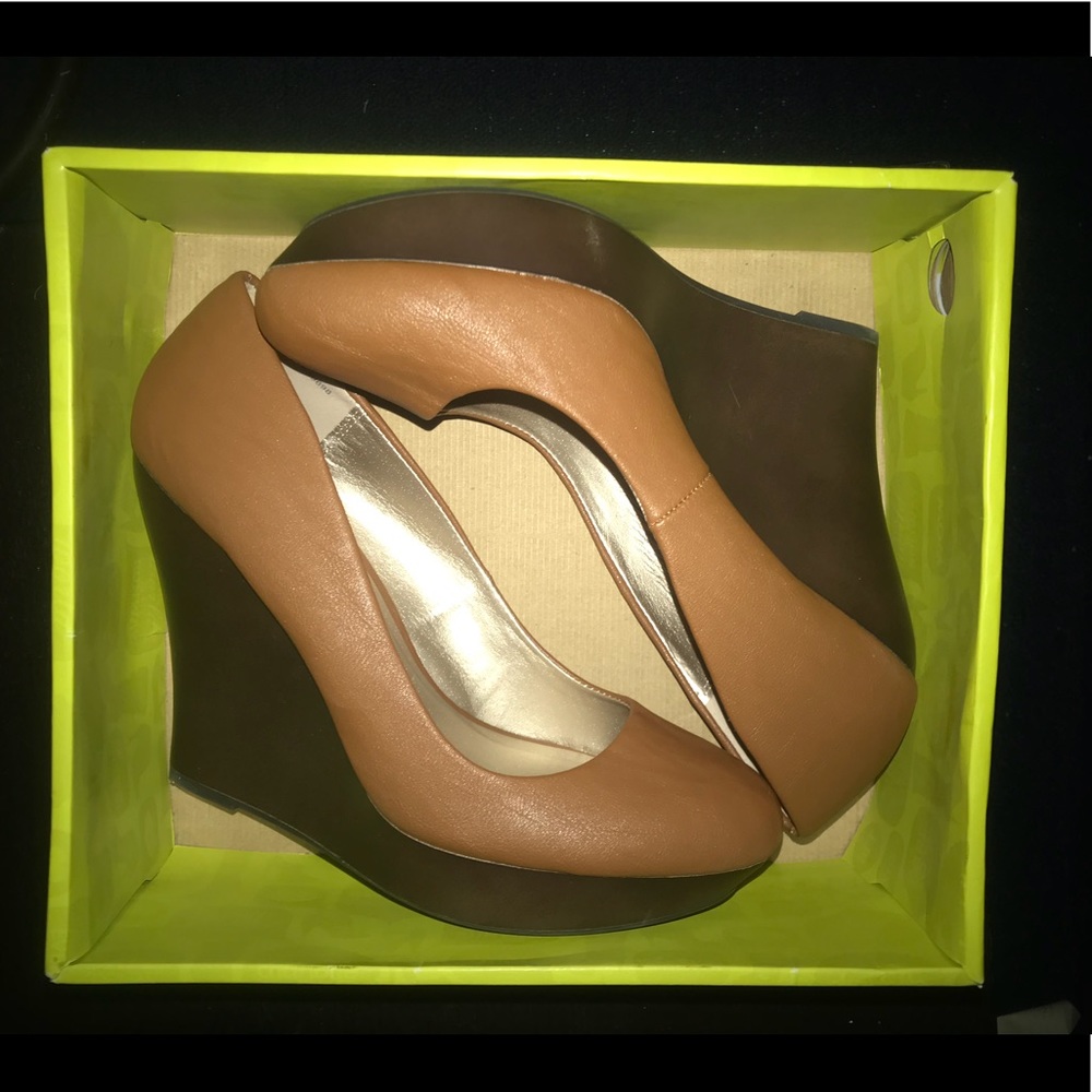 Brown Wedges